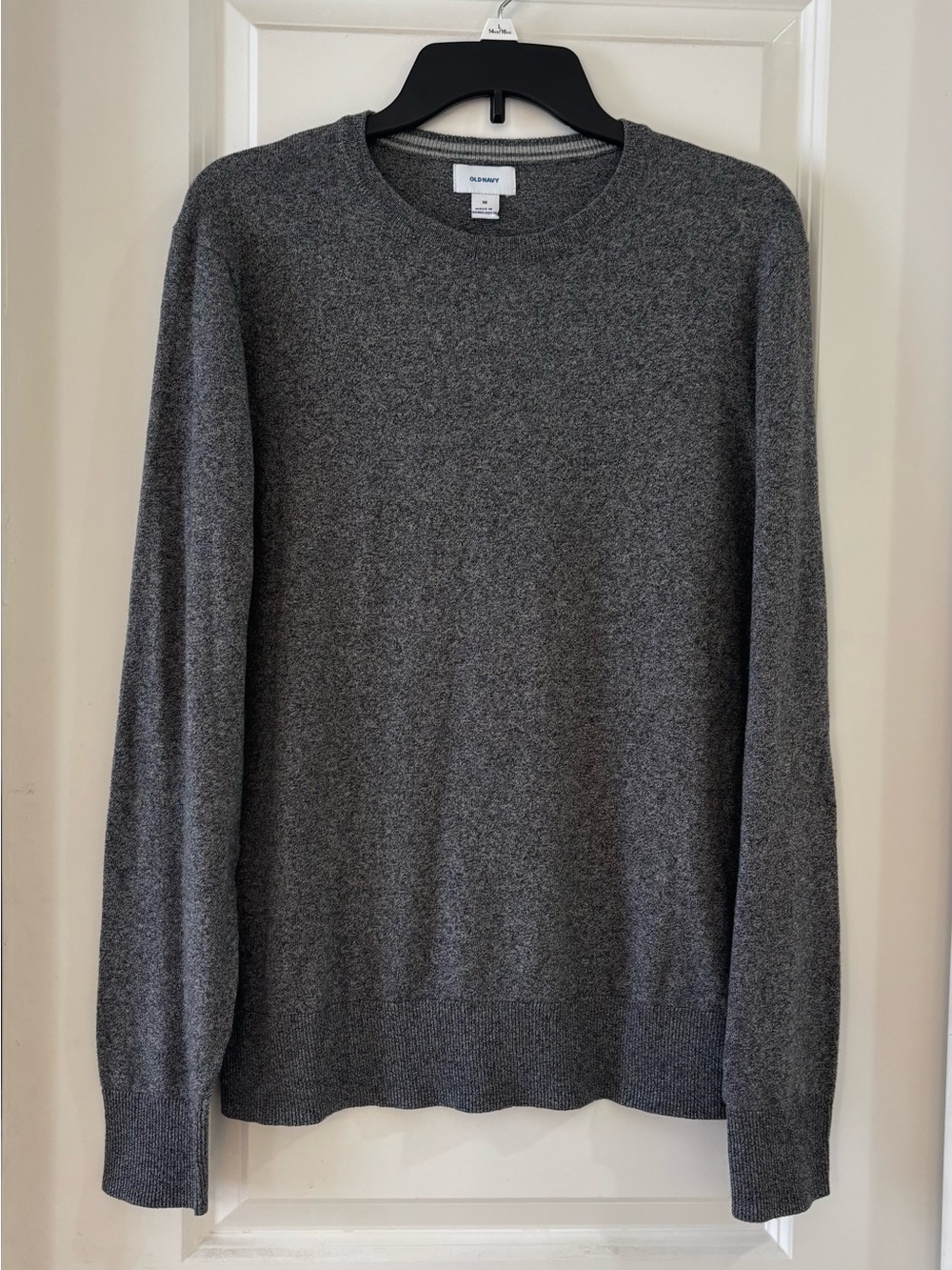 Old Navy Men’s Charcoal Heather- Gray Crewneck L